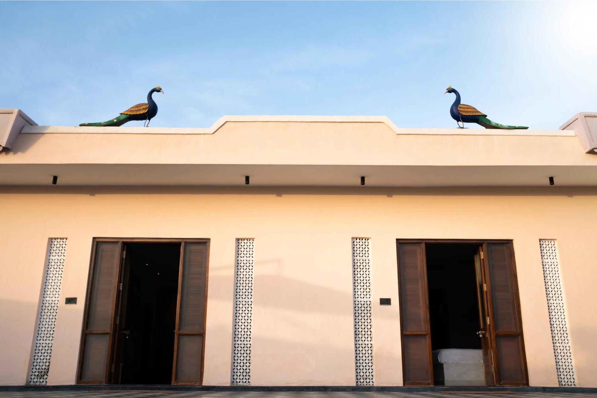 Parijat Private Pool Villa 1, 2 And 3 Bhk Udaipur Luaran gambar